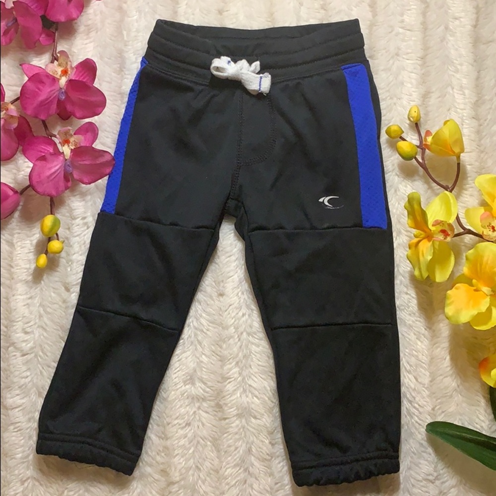 Carter’s joggers